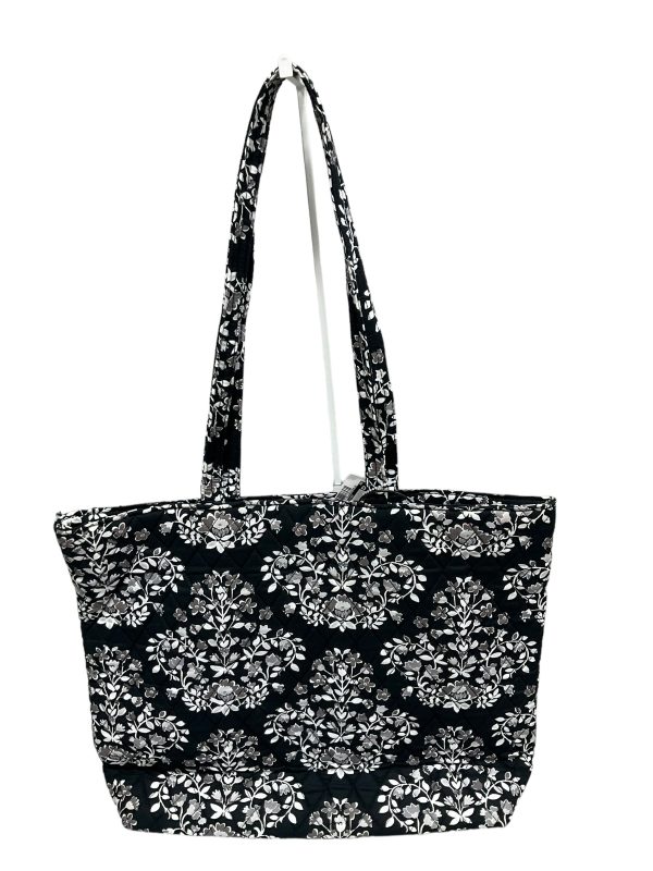 Tote By Vera Bradley Classic  Size: Large Fashion